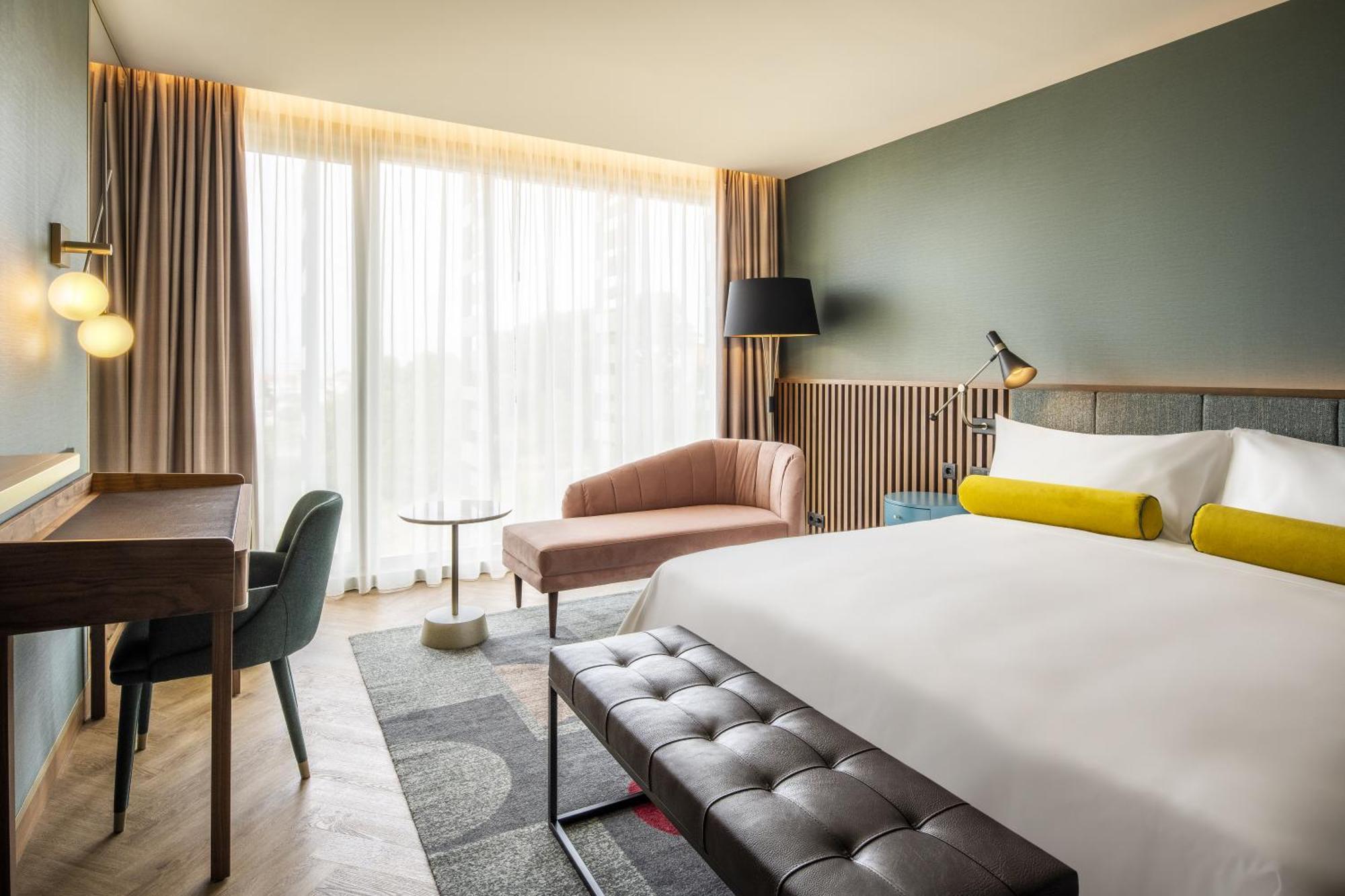 Renaissance Porto Lapa Hotel Екстериор снимка