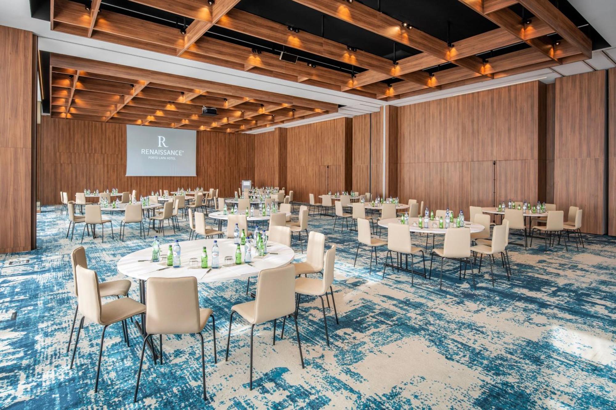 Renaissance Porto Lapa Hotel Екстериор снимка Meeting room
