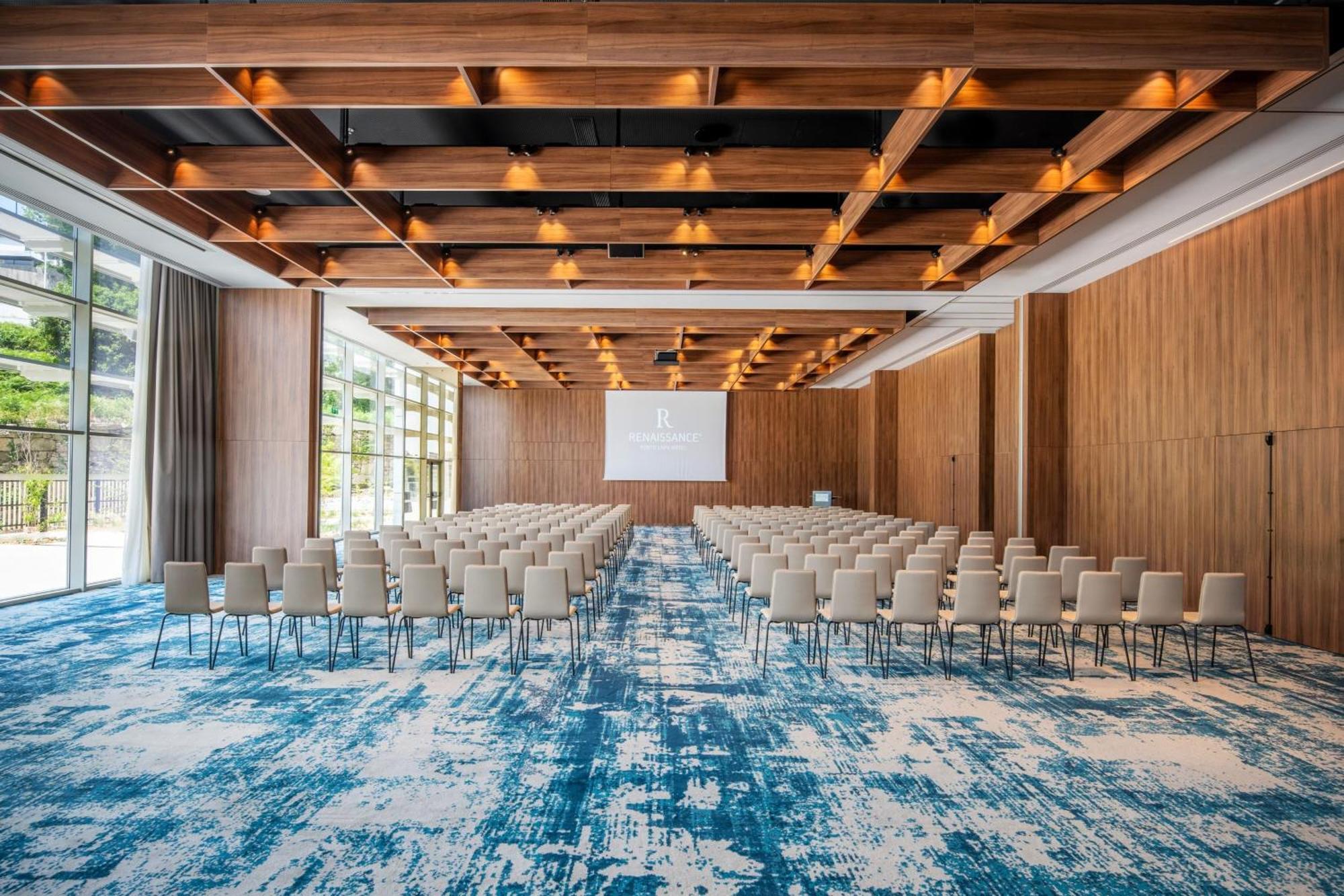 Renaissance Porto Lapa Hotel Екстериор снимка Meeting room